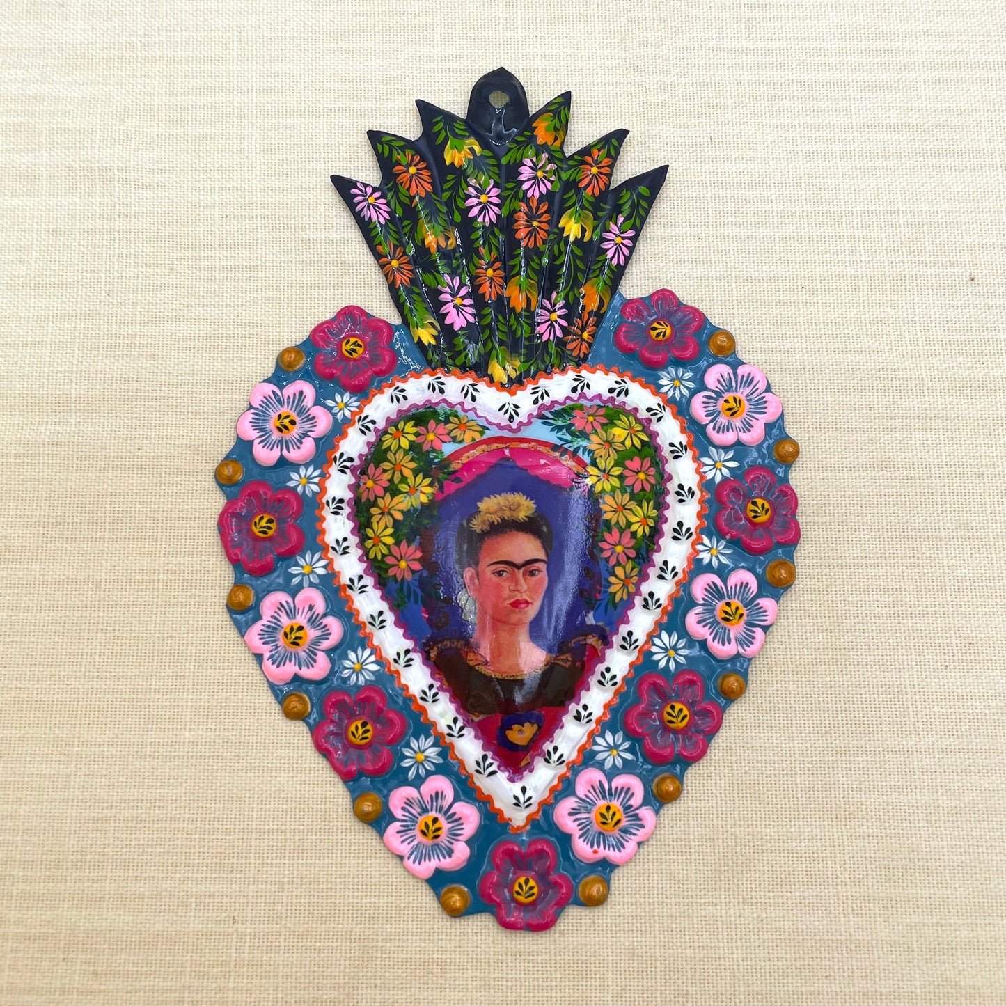 Frida Milagro Heart